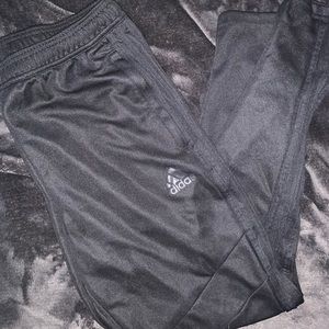 ADIDAS TRACKPANTS